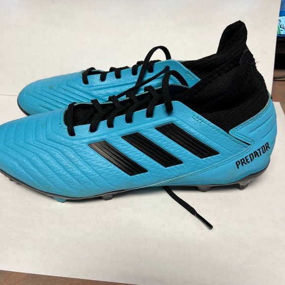 Adidas Predator Soccer shoes (Men's size 10) - Picture 3 of 5